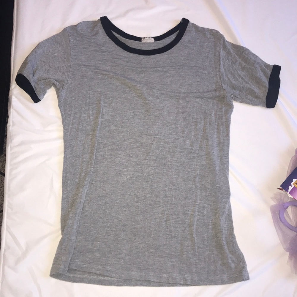 Plain grey and black tee